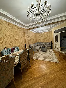 Satılır 3 otaqlı mənzil 105 m²