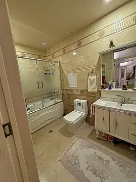 Satılır 3 otaqlı mənzil 105 m²