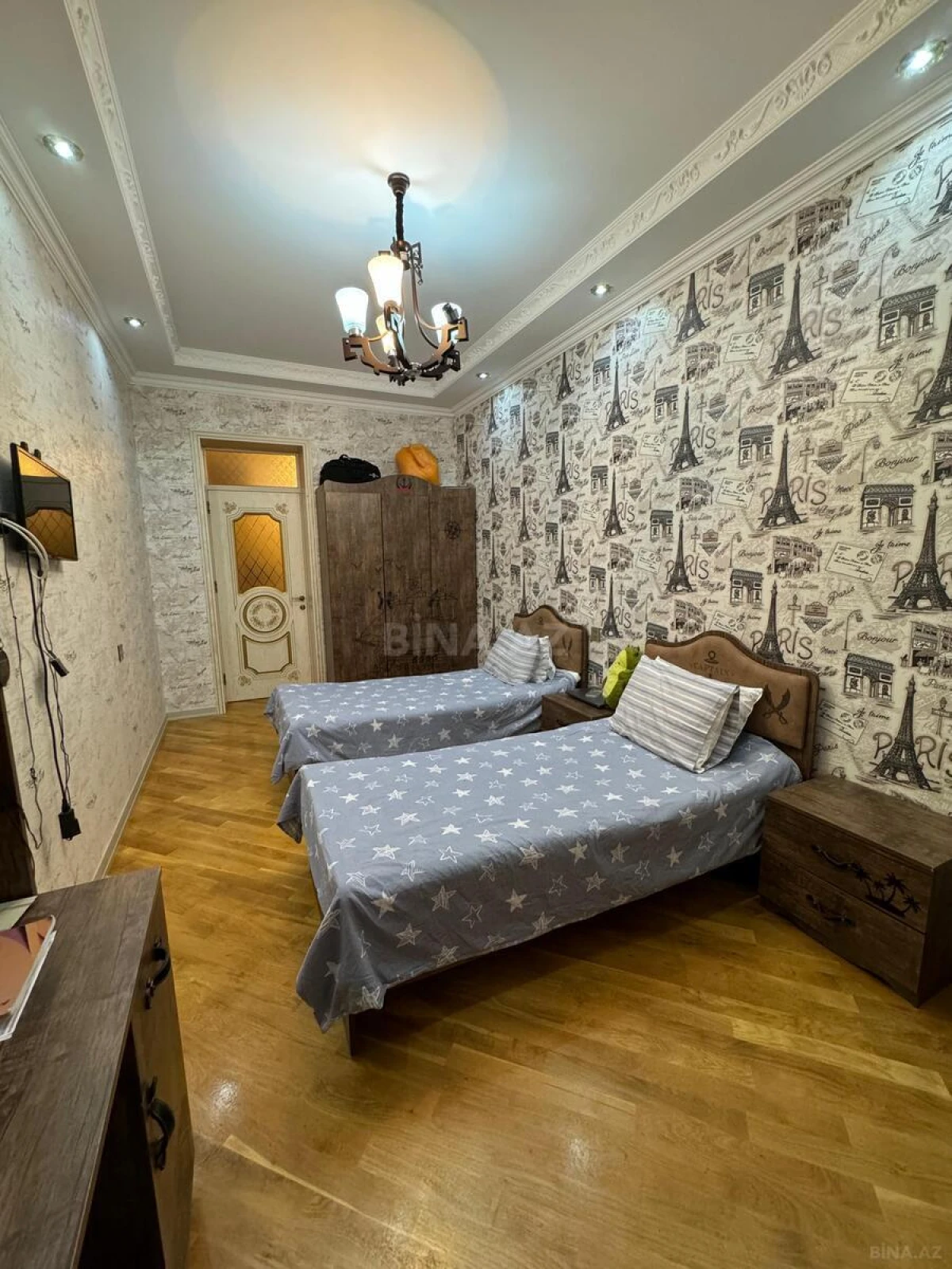 Satılır 3 otaqlı mənzil 105 m²