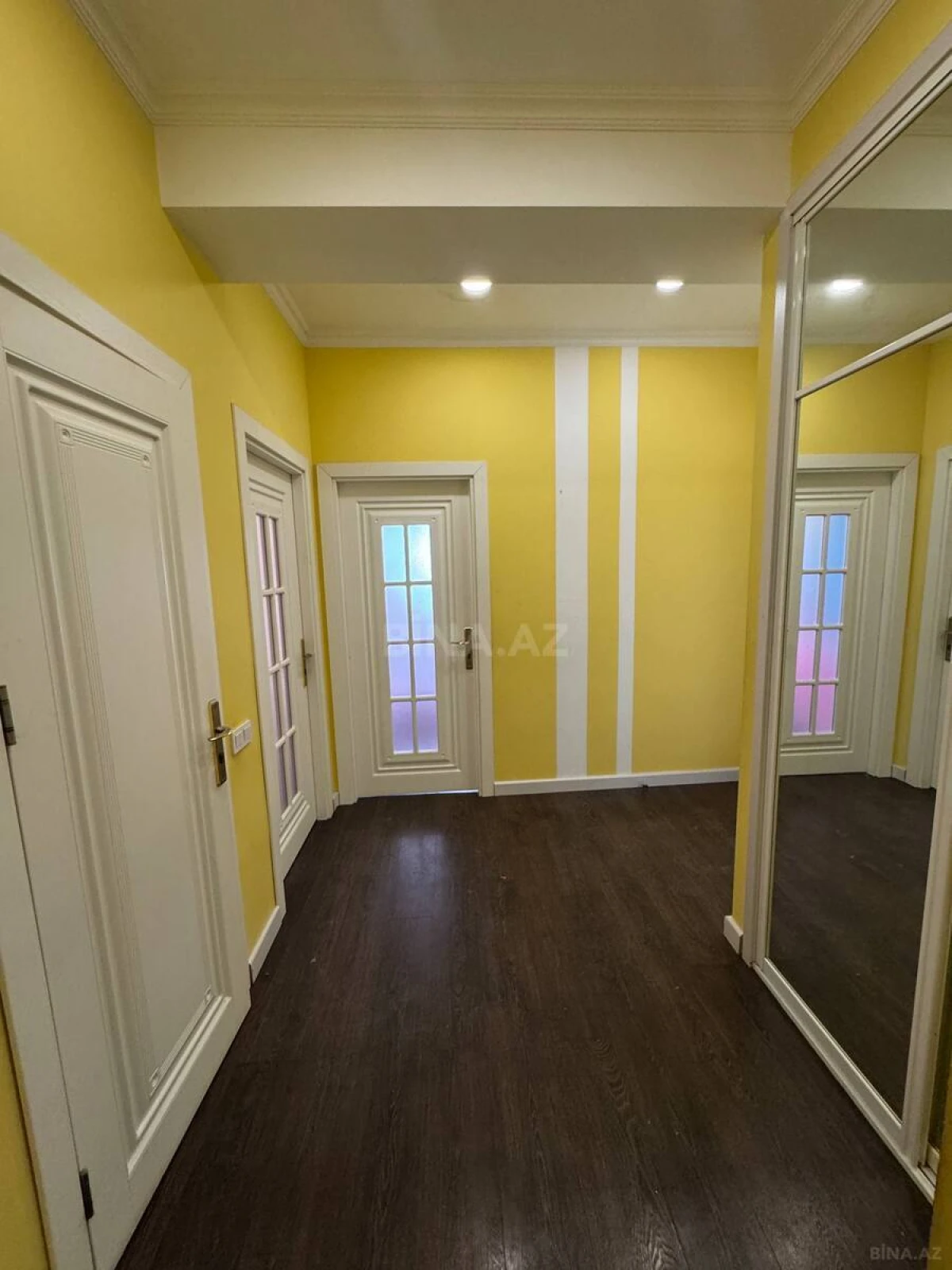 Satılır 3 otaqlı mənzil 70 m²