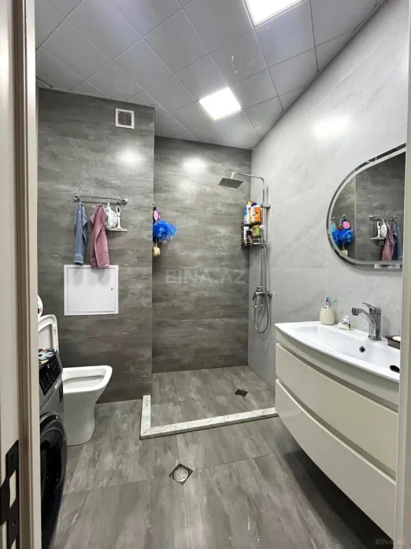 Satılır 2 otaqlı mənzil 72 m²