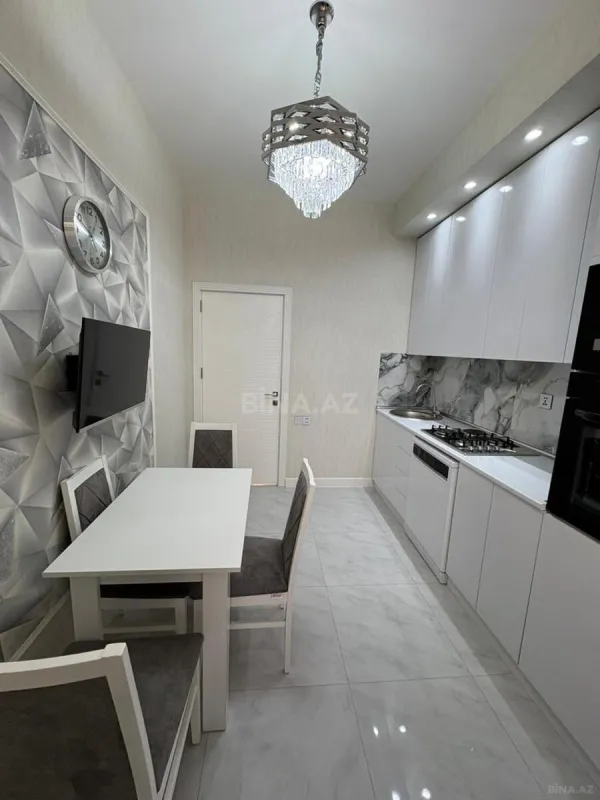 Satılır 3 otaqlı mənzil 92 m²