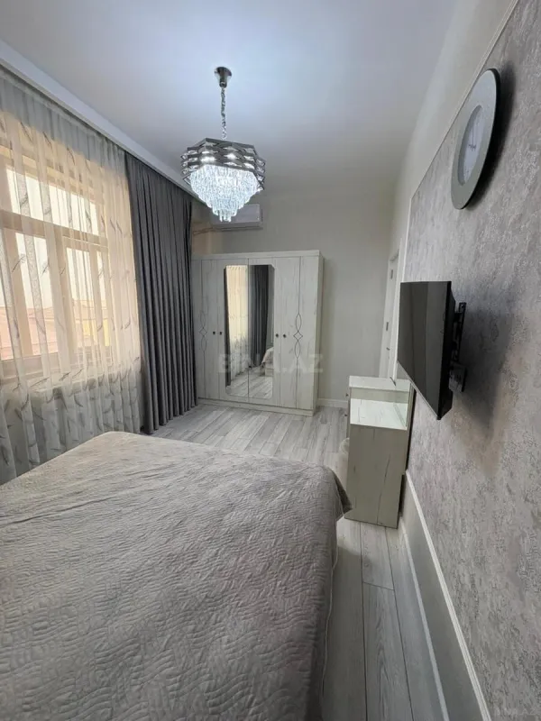 Satılır 3 otaqlı mənzil 92 m²