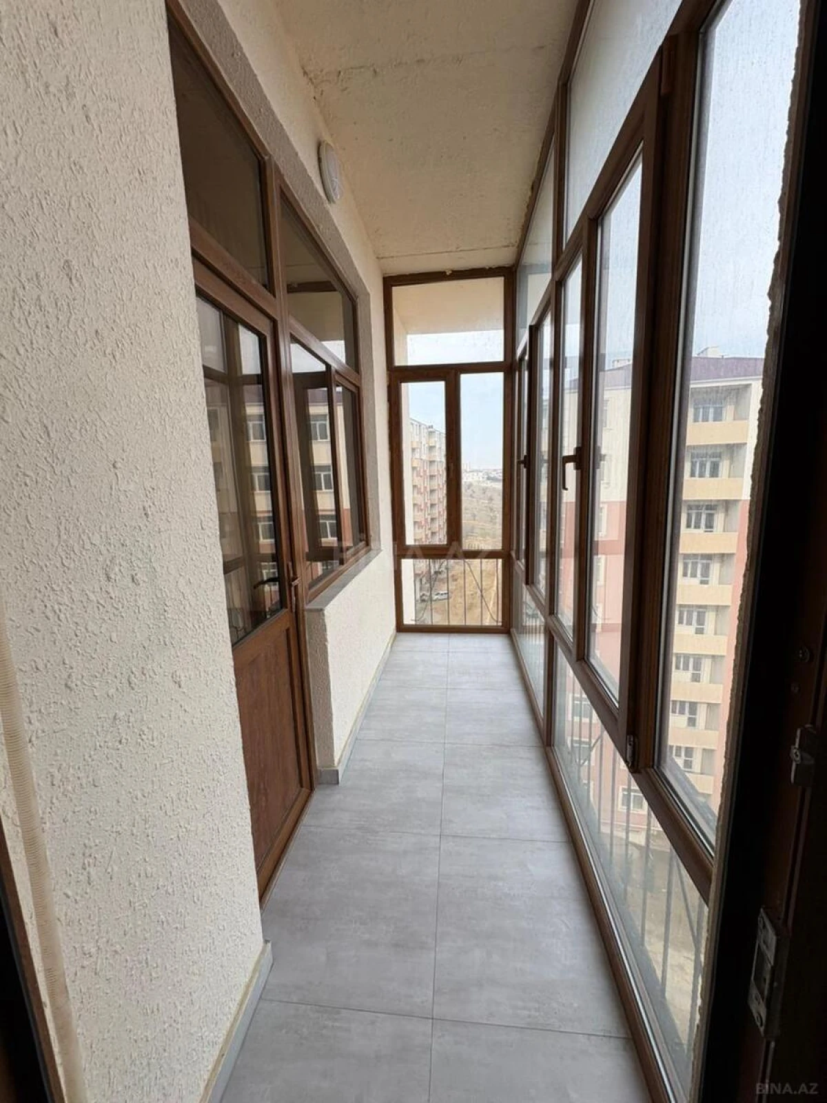 Satılır 3 otaqlı mənzil 92 m²