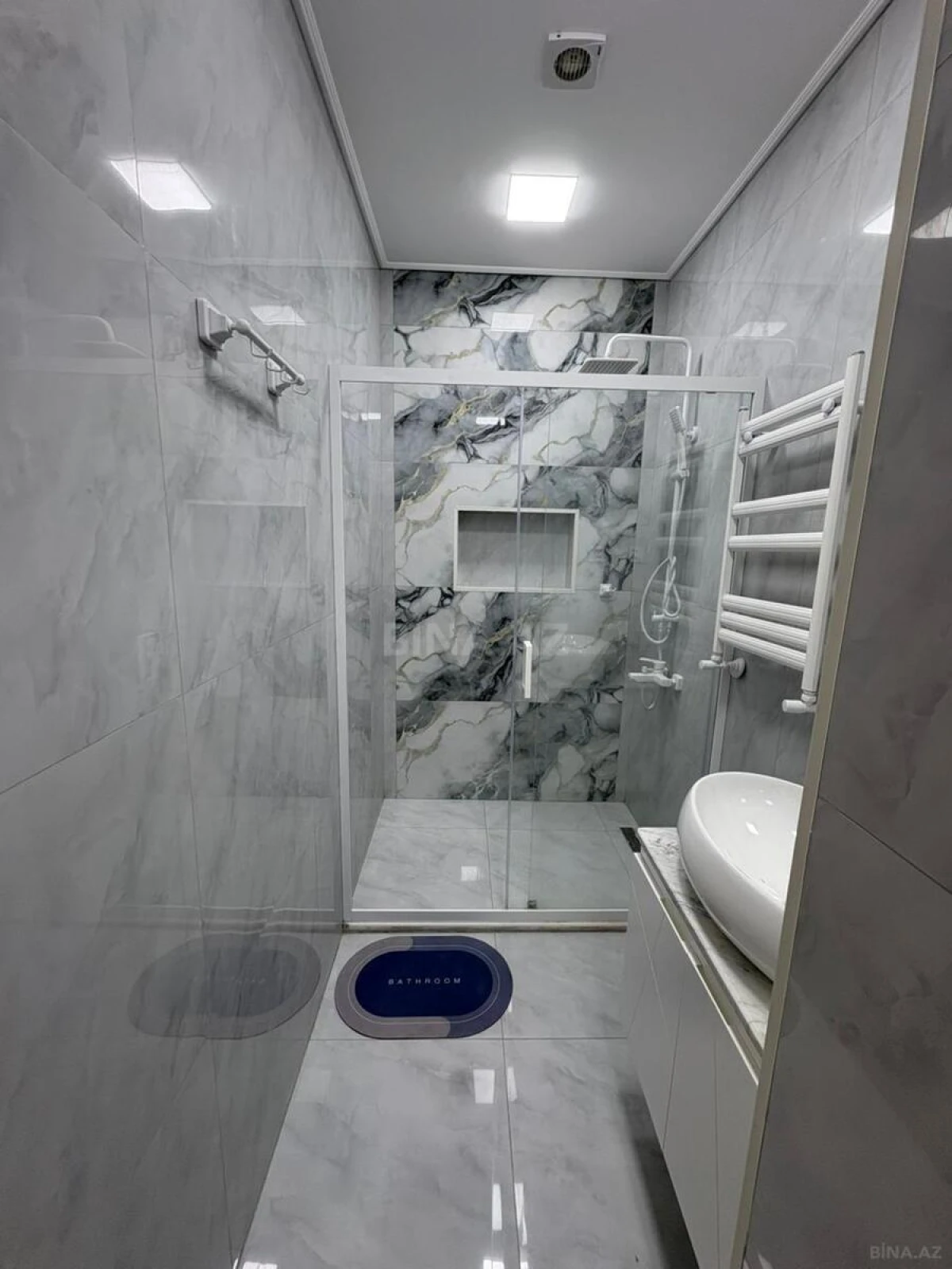 Satılır 3 otaqlı mənzil 92 m²