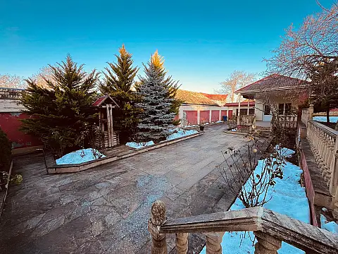 Satılır 5 otaqlı həyət evi 120 m²