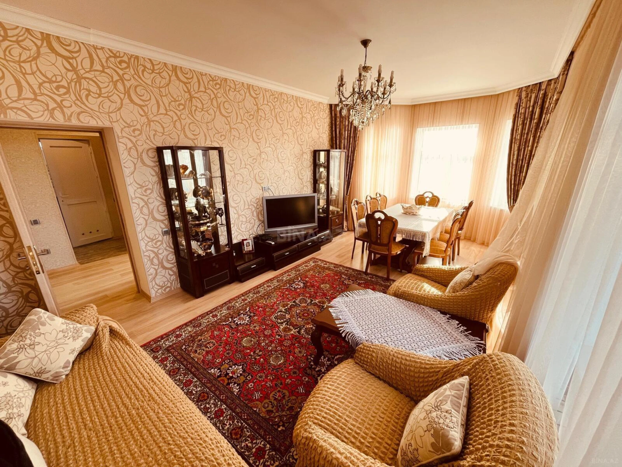 Satılır 5 otaqlı həyət evi 120 m²