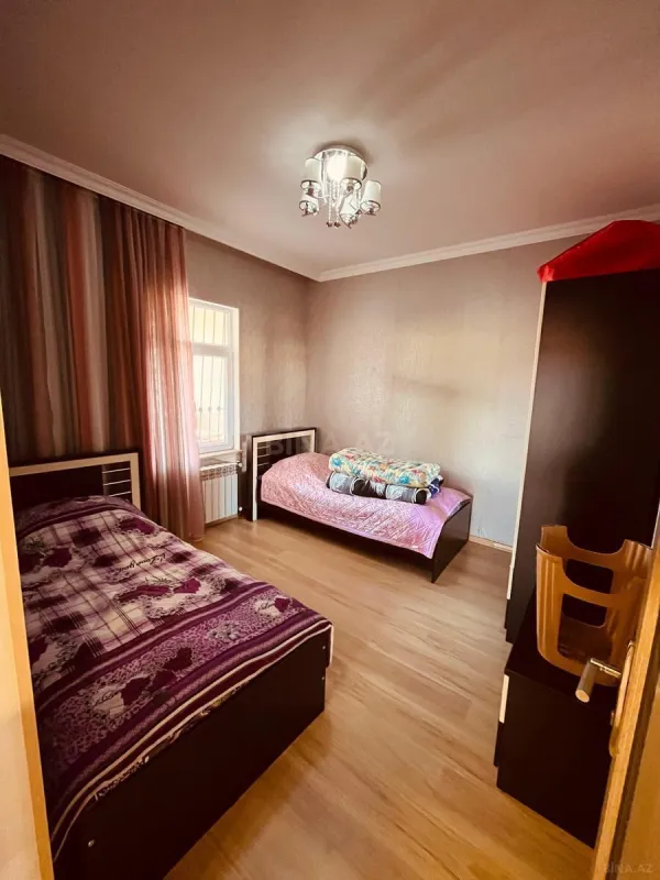 Satılır 5 otaqlı həyət evi 120 m²