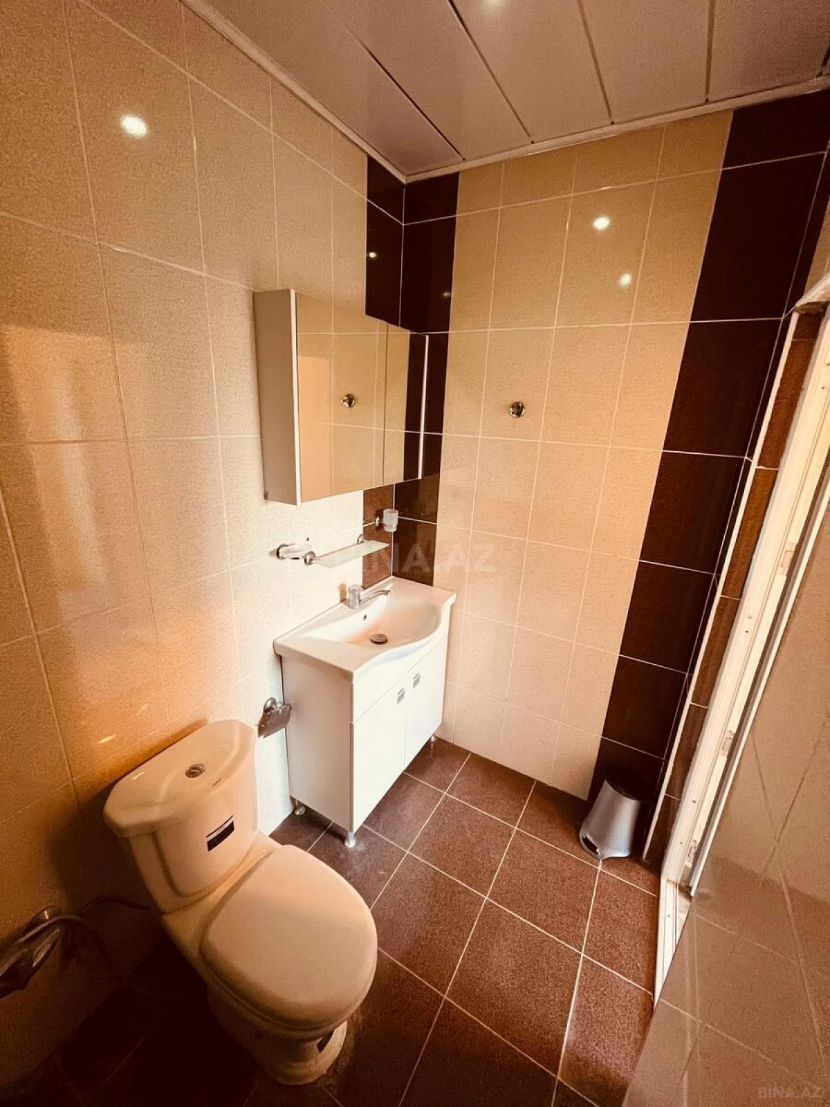 Satılır 5 otaqlı həyət evi 120 m²