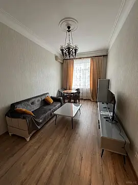 Kirayə verilir 2 otaqlı mənzil 55 m²