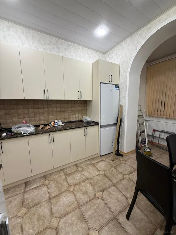 Kirayə verilir 2 otaqlı mənzil 55 m²
