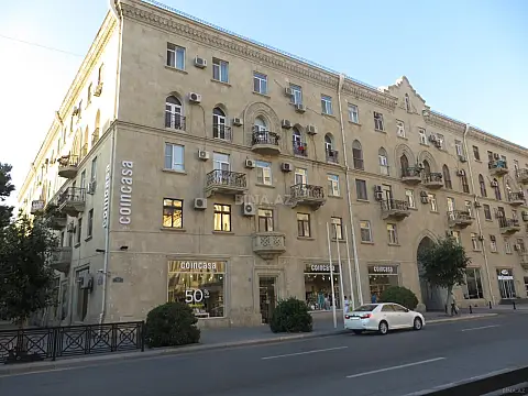 Kirayə verilir 2 otaqlı mənzil 55 m² — Bakı, İçərişəhər 2 otaq 55.00 m²