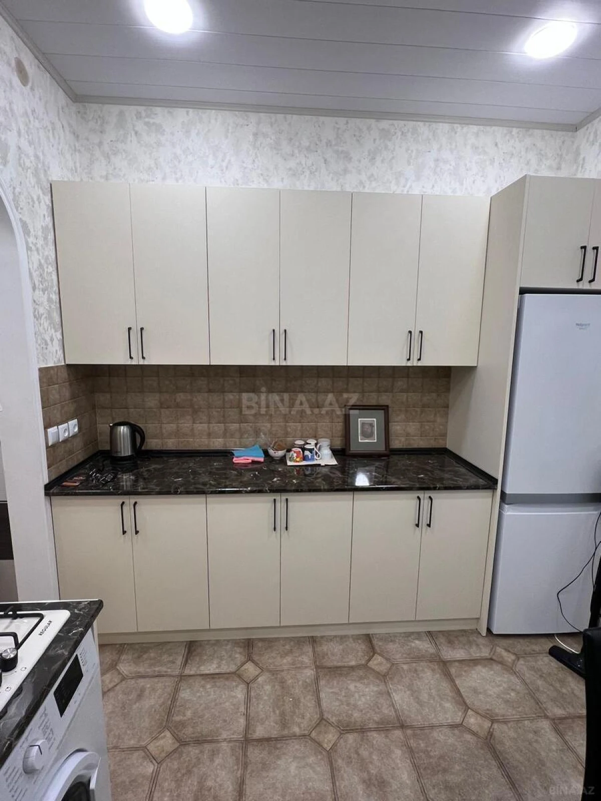 Kirayə verilir 2 otaqlı mənzil 55 m²