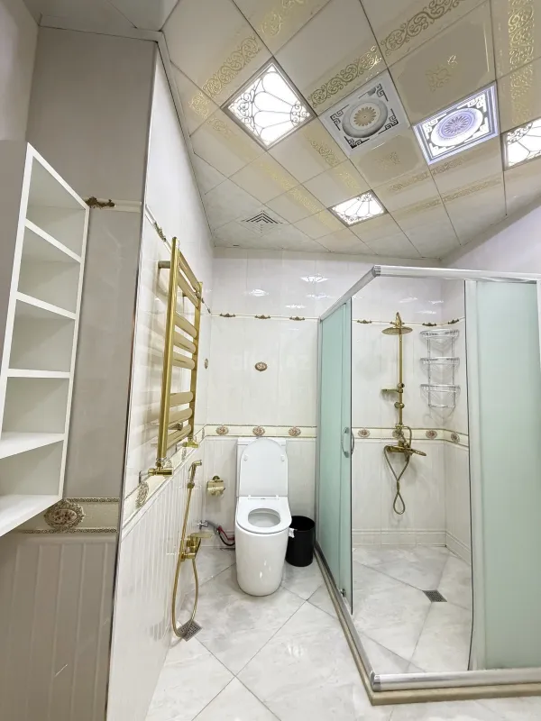 Satılır 3 otaqlı mənzil 110 m²