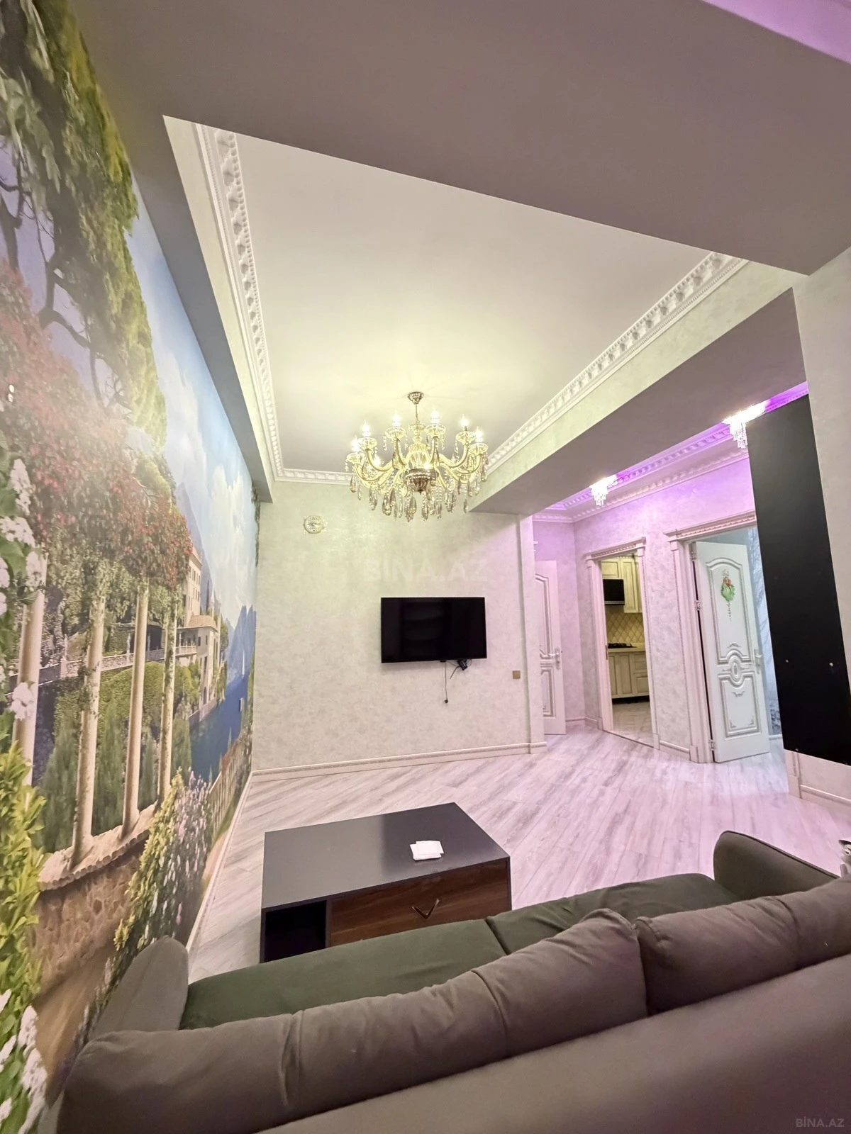 Satılır 3 otaqlı mənzil 110 m²