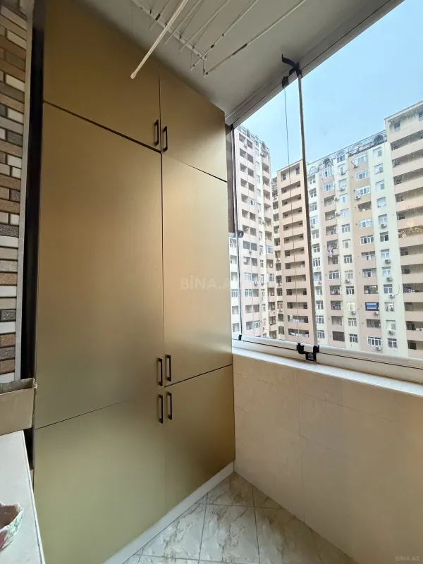 Satılır 3 otaqlı mənzil 110 m²