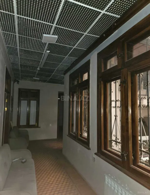 Kirayə verilir obyekt 250 m²