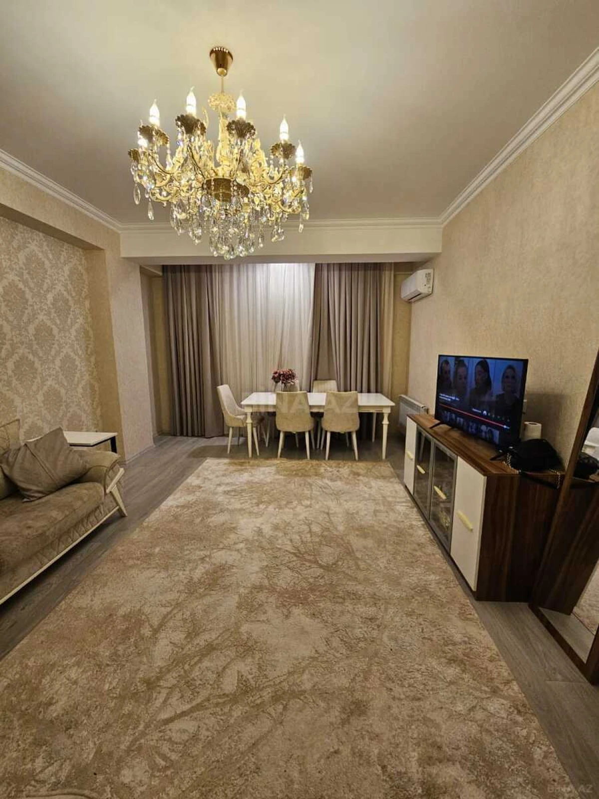 Satılır 3 otaqlı mənzil 102 m²
