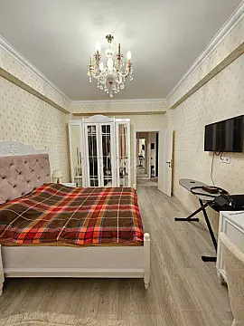 Satılır 3 otaqlı mənzil 102 m²