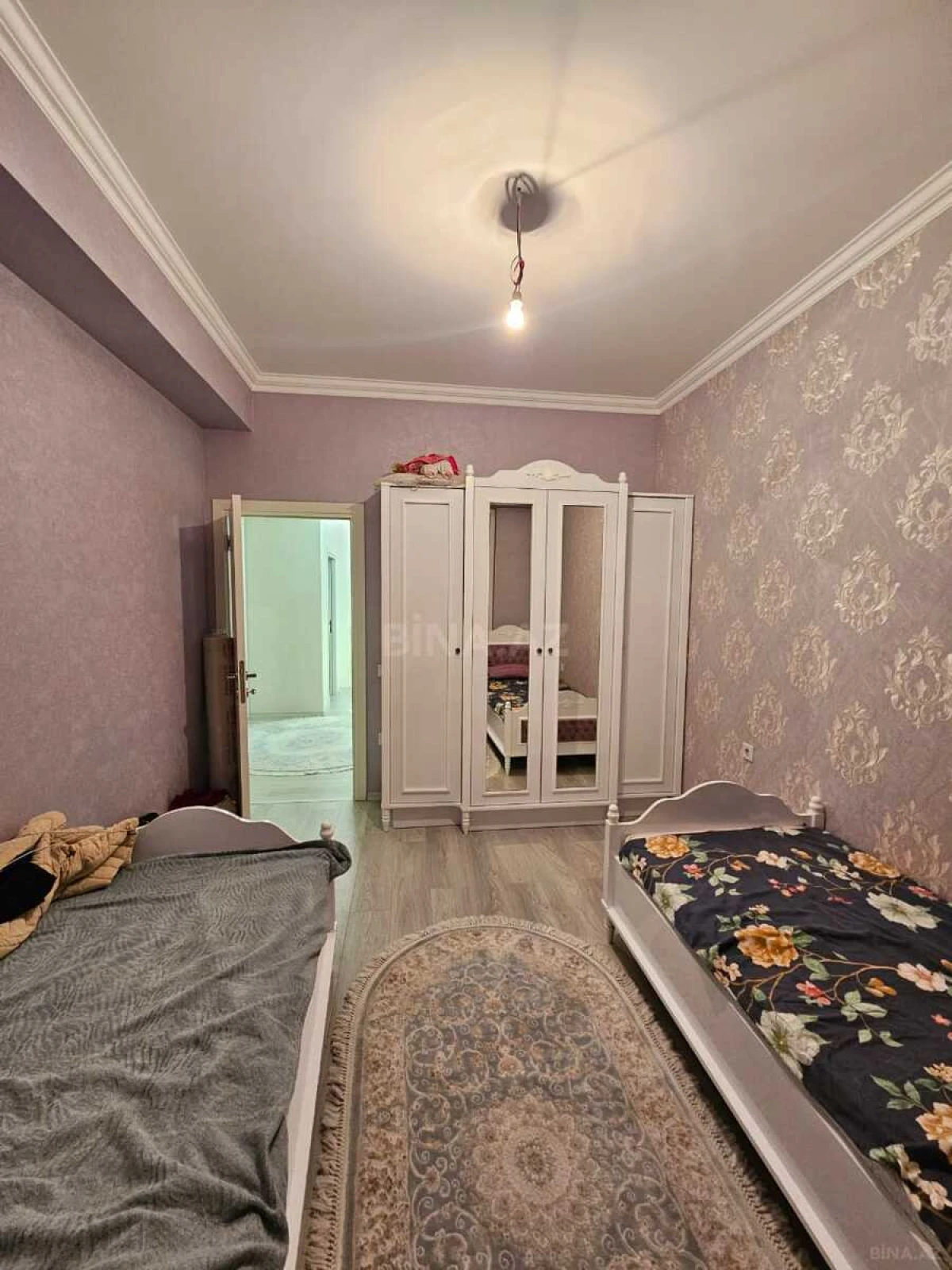 Satılır 3 otaqlı mənzil 102 m²