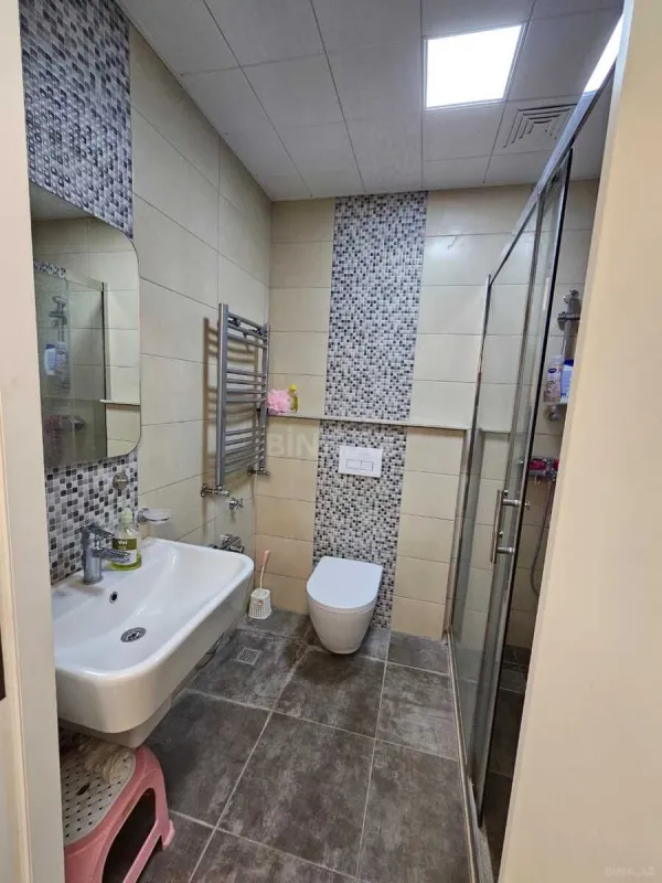 Satılır 3 otaqlı mənzil 102 m²