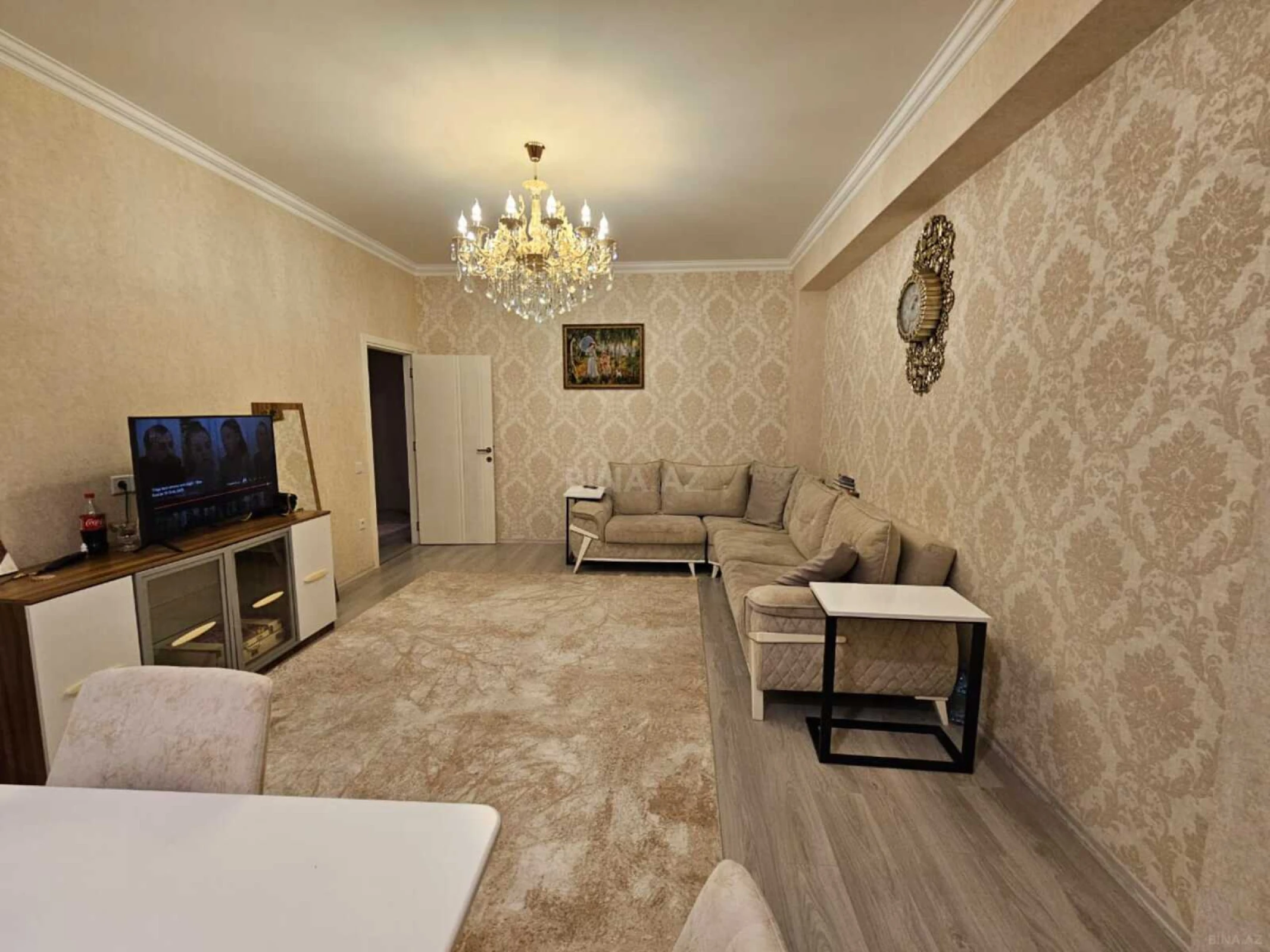 Satılır 3 otaqlı mənzil 102 m²