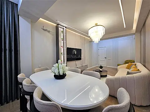 Satılır 3 otaqlı mənzil 117 m²