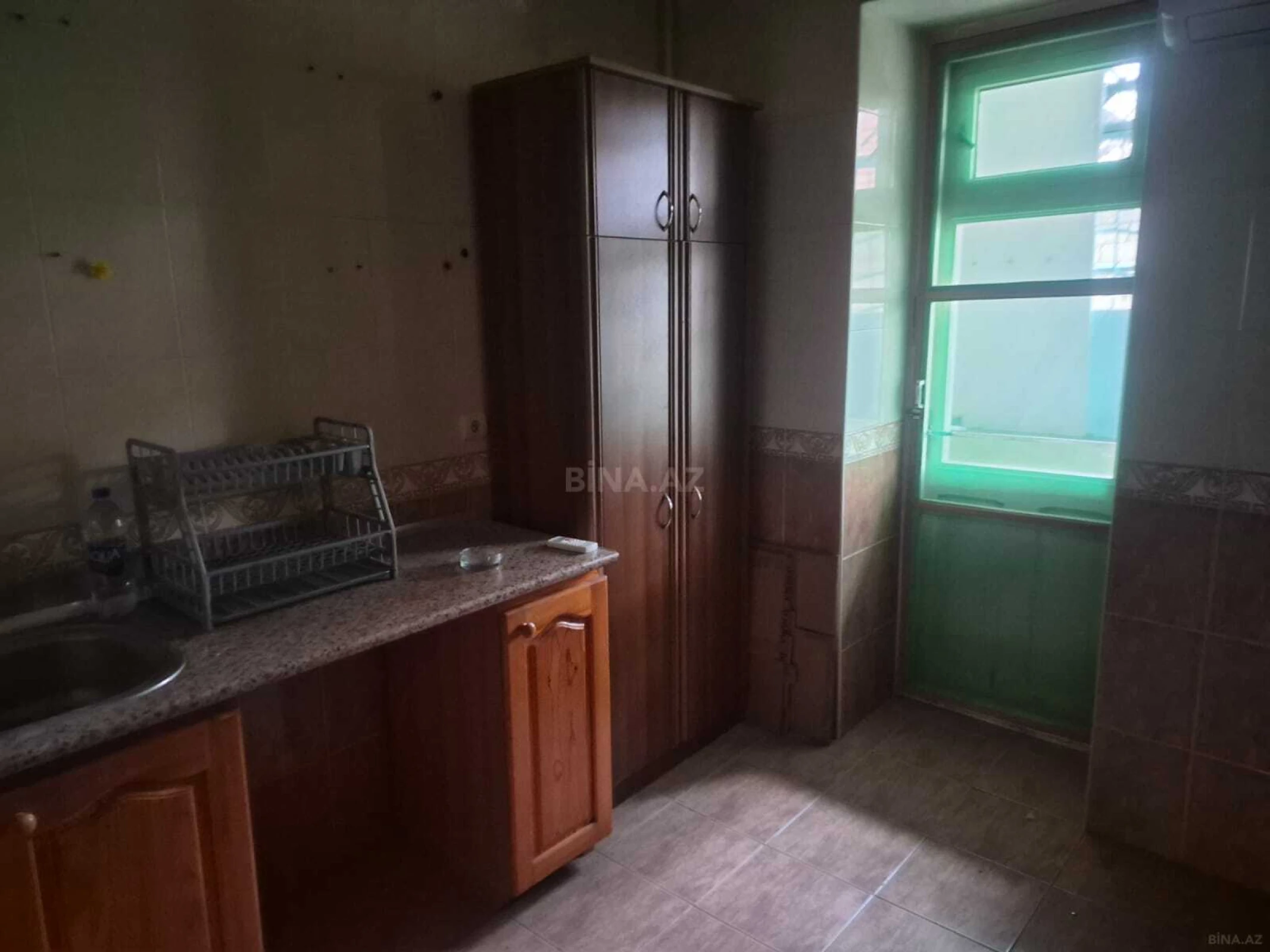 Kirayə verilir 4 otaqlı mənzil 90 m²