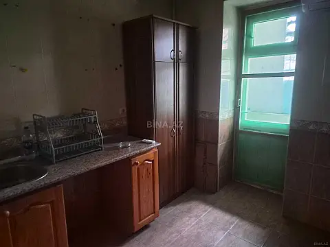 Kirayə verilir 4 otaqlı mənzil 90 m² — Bakı, Yasamal 4 otaq 90.00 m²
