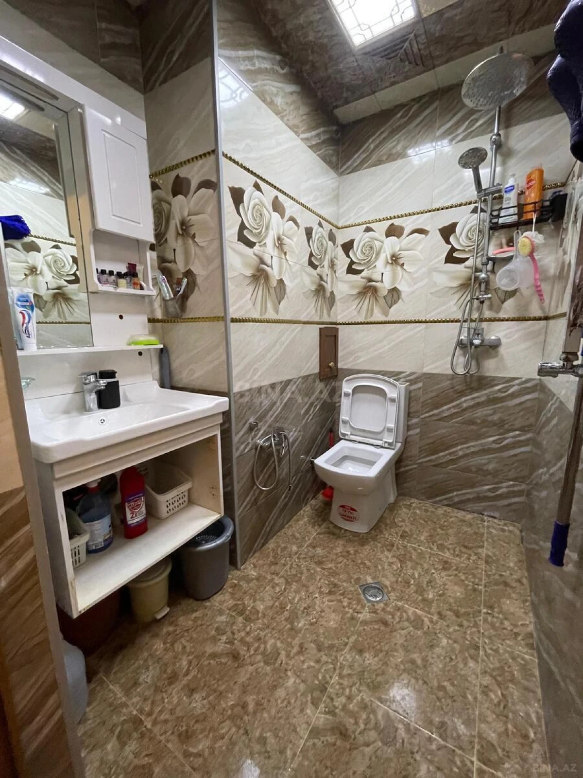 Satılır 2 otaqlı mənzil 60 m²