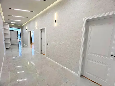 Satılır 4 otaqlı həyət evi 205 m²
