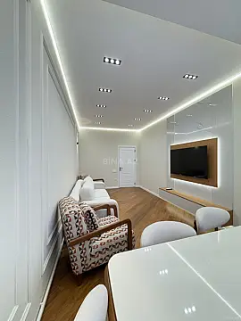 Satılır 2 otaqlı mənzil 68 m²