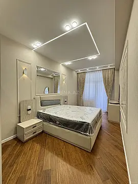 Satılır 2 otaqlı mənzil 68 m²