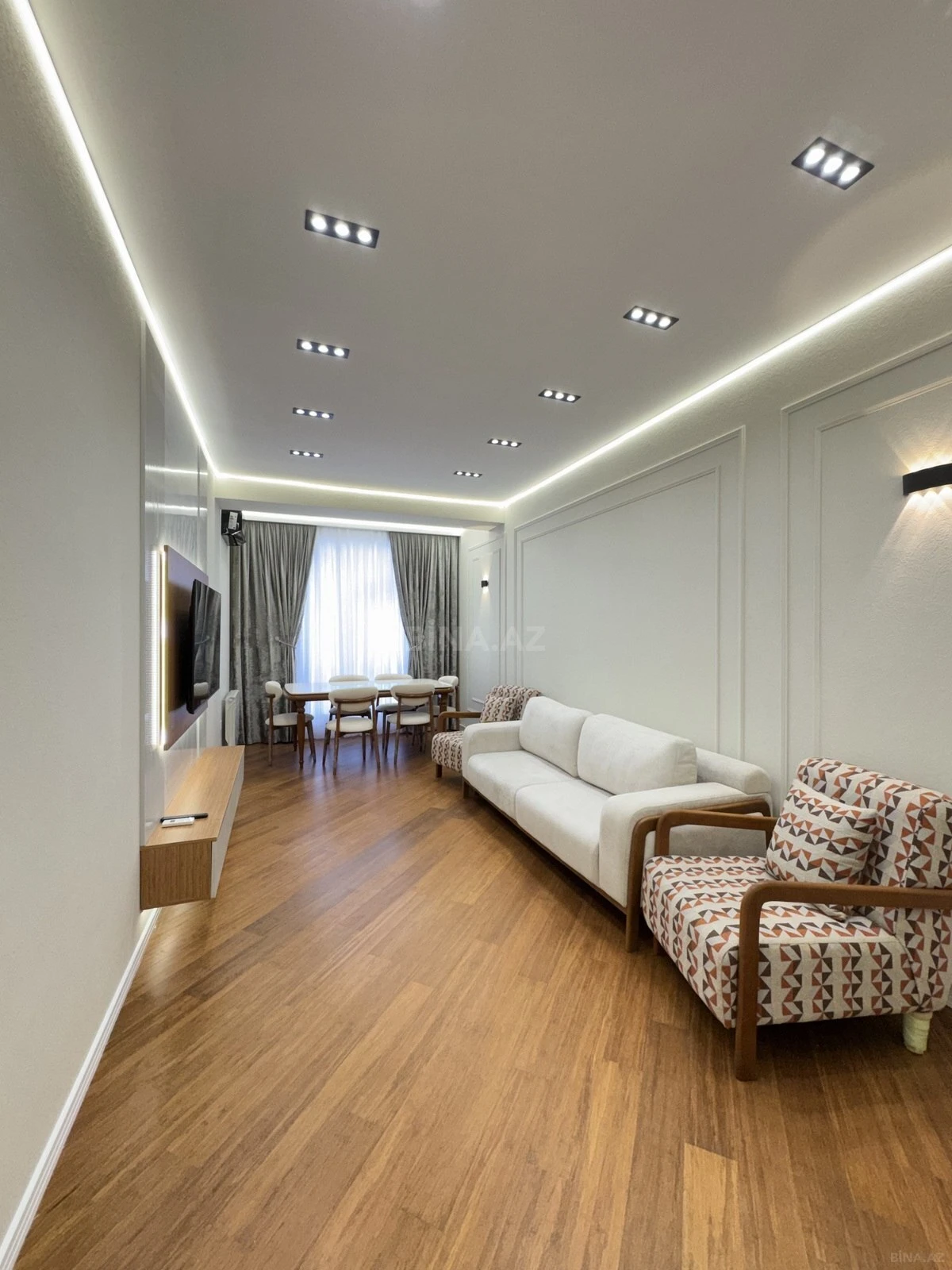 Satılır 2 otaqlı mənzil 68 m²