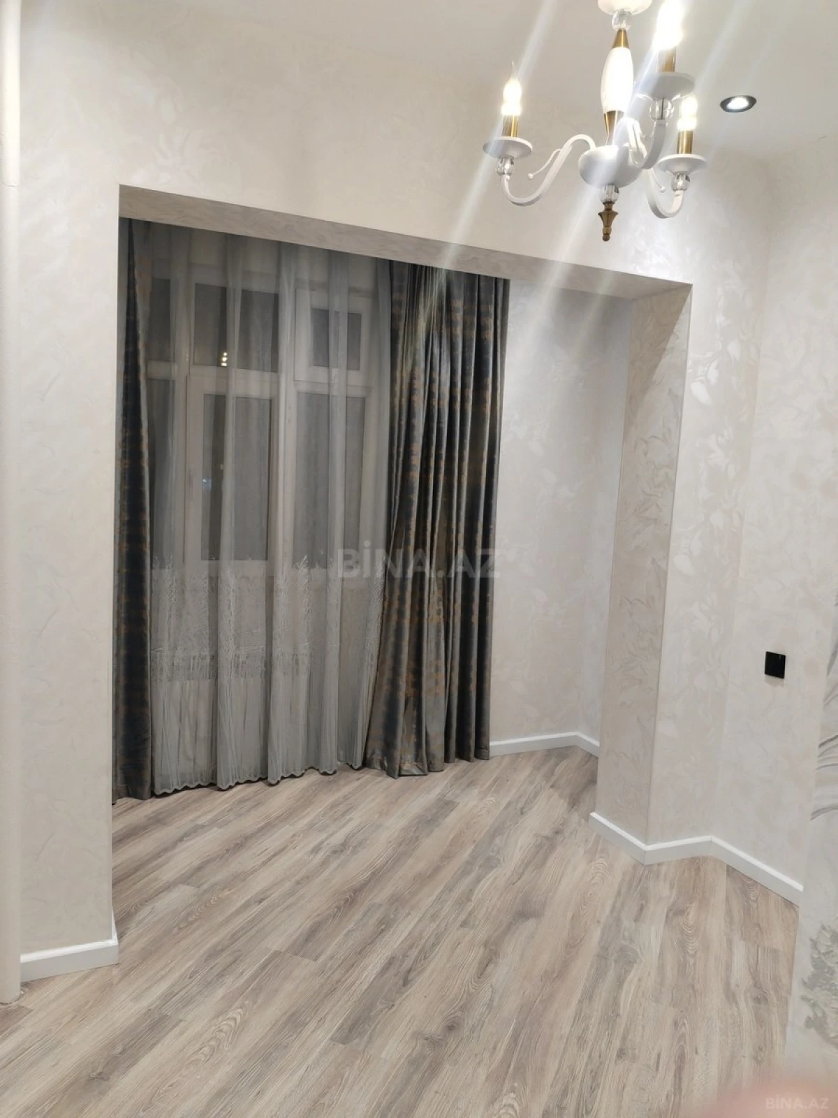 Satılır 2 otaqlı mənzil 45 m²