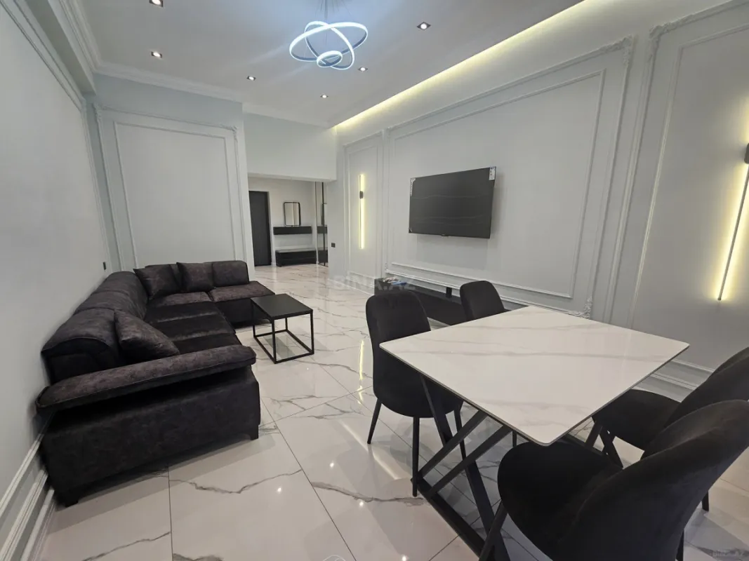 Kirayə verilir 2 otaqlı mənzil 75 m²