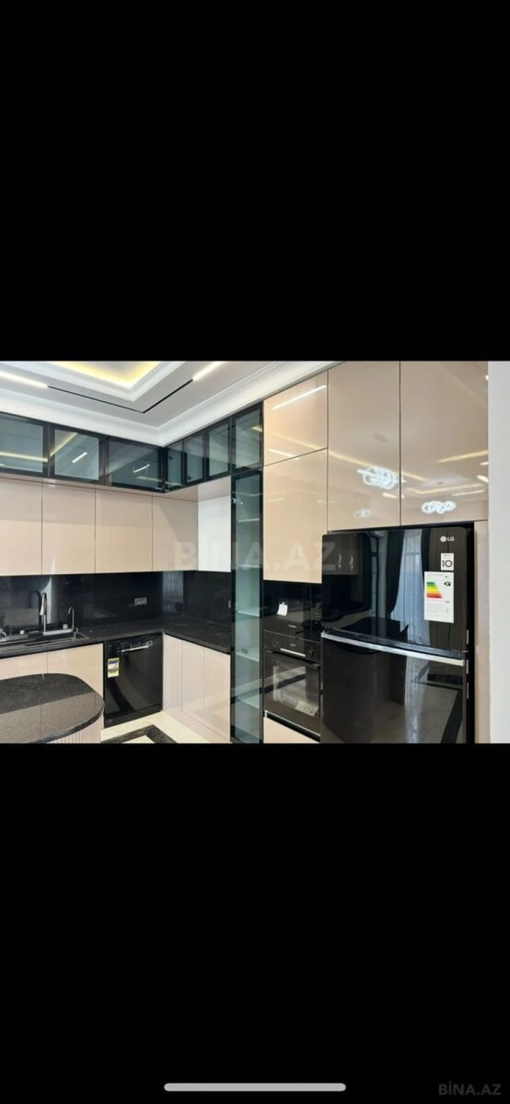 Satılır 6 otaqlı həyət evi 450 m²