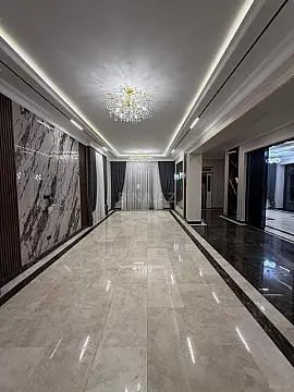 Satılır 6 otaqlı həyət evi 450 m²