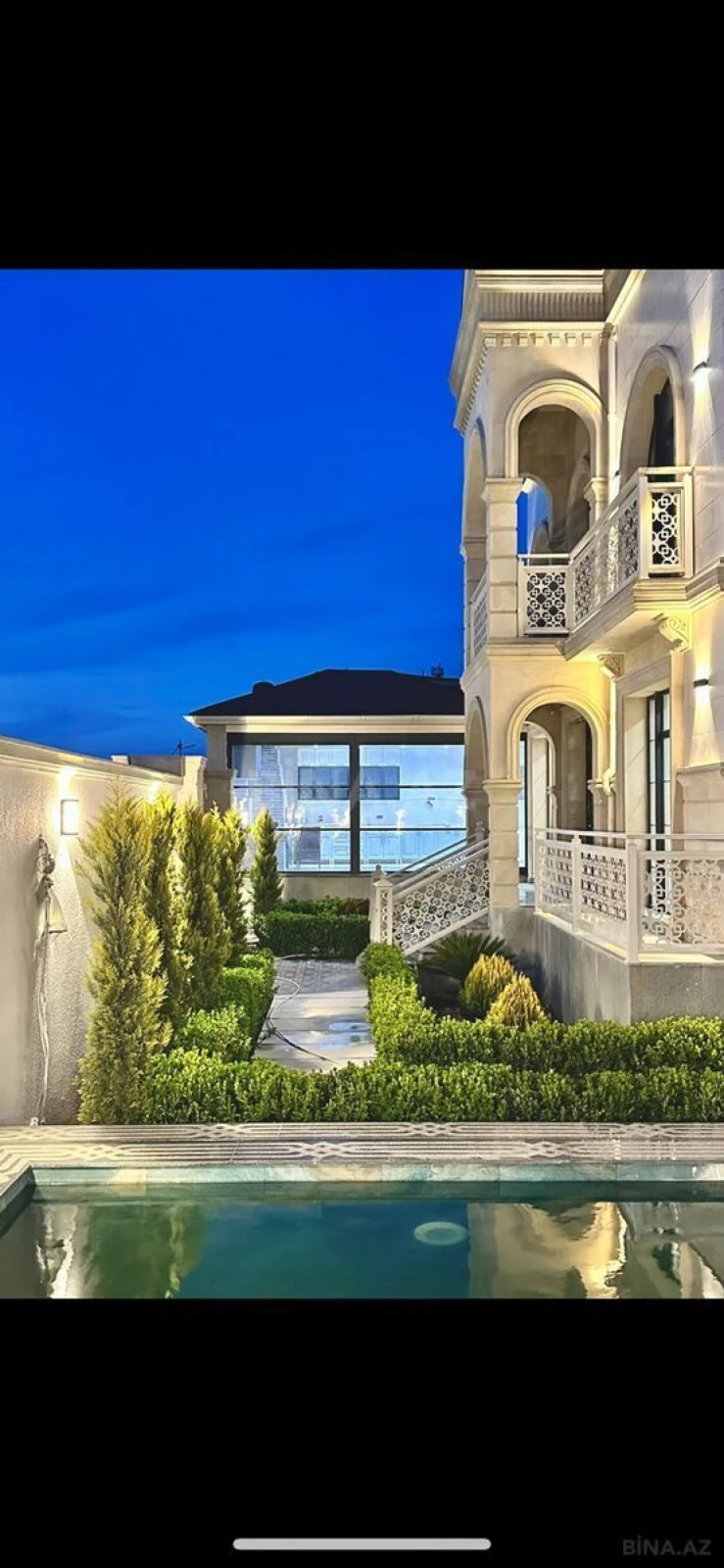 Satılır 6 otaqlı həyət evi 450 m²