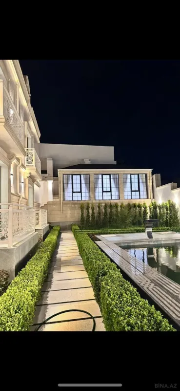 Satılır 6 otaqlı həyət evi 450 m²