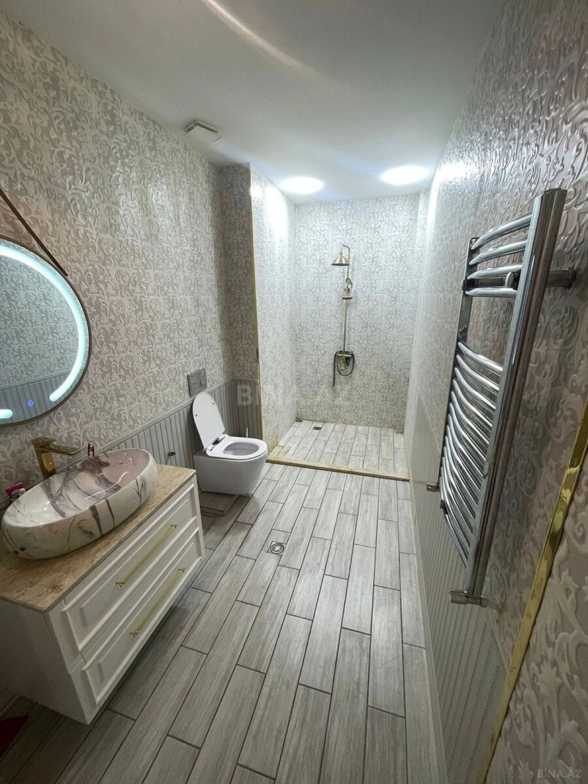 Satılır 3 otaqlı mənzil 100 m²