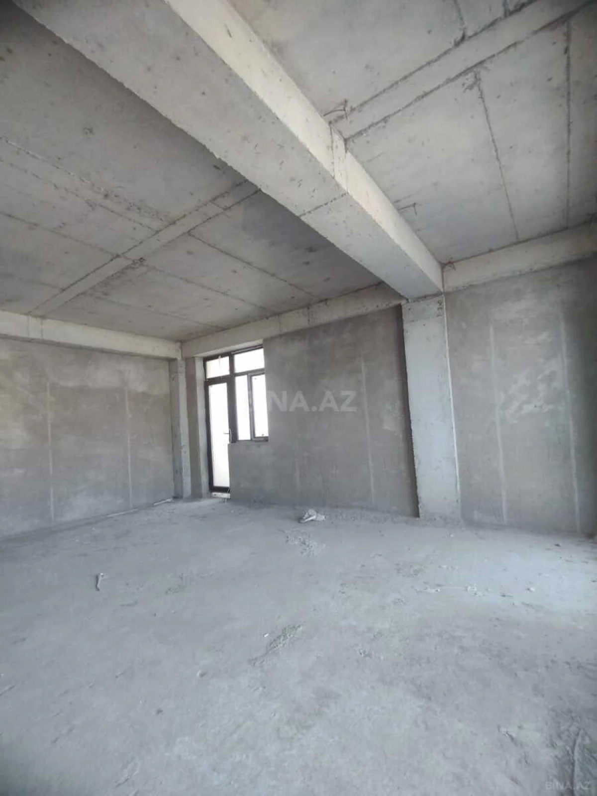 Satılır 2 otaqlı mənzil 86 m²