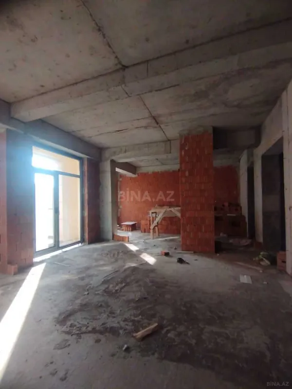 Satılır 2 otaqlı mənzil 86 m²