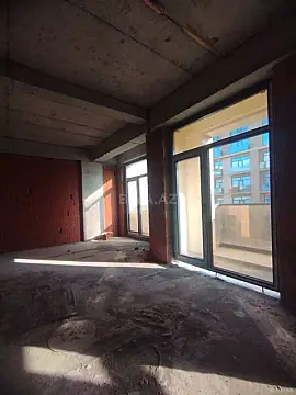 Satılır 2 otaqlı mənzil 86 m²
