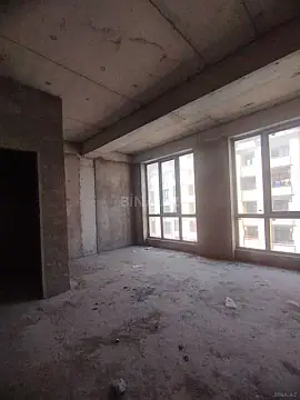 Satılır 2 otaqlı mənzil 86 m²