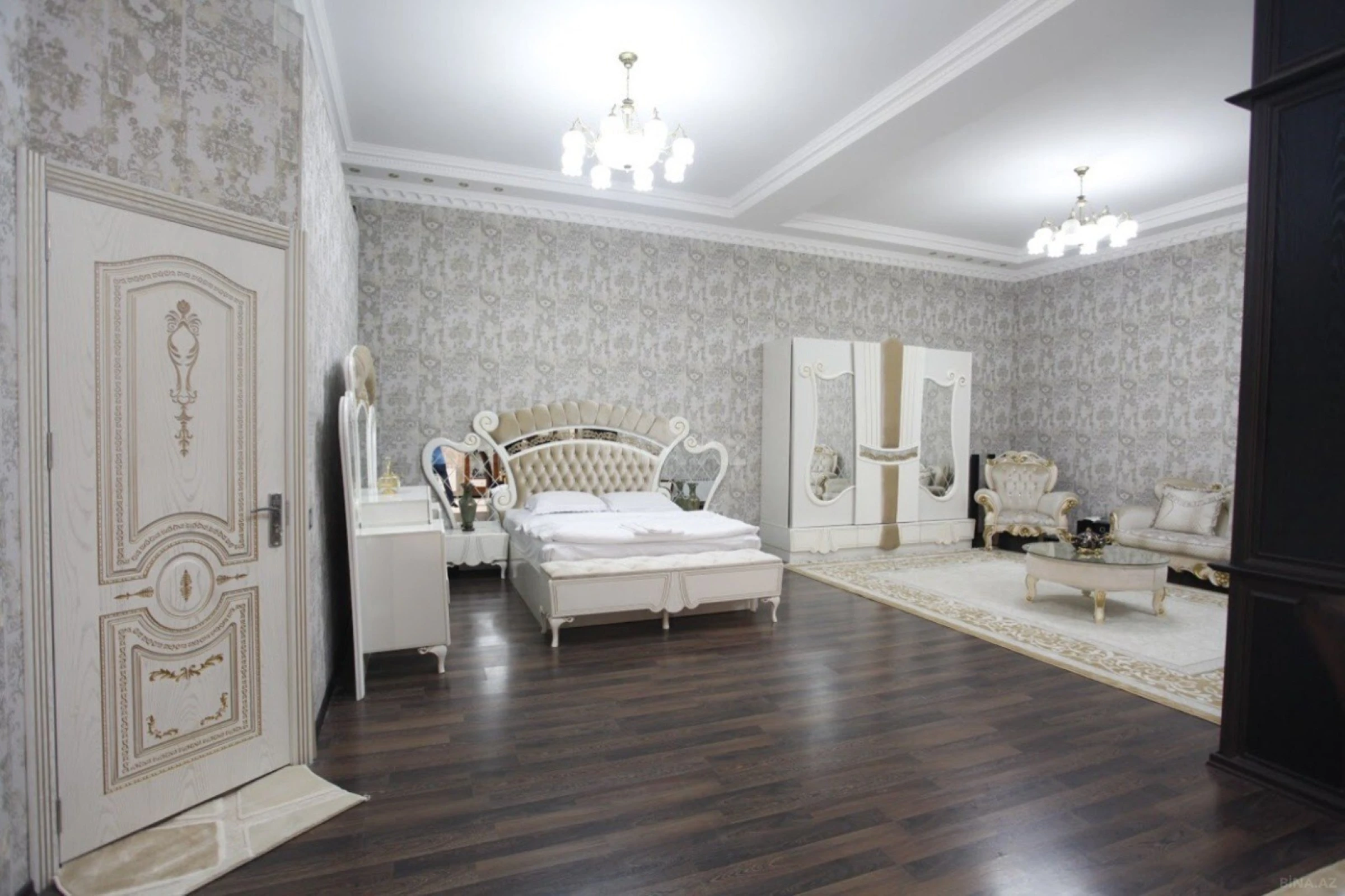 Satılır 5 otaqlı həyət evi 800 m²