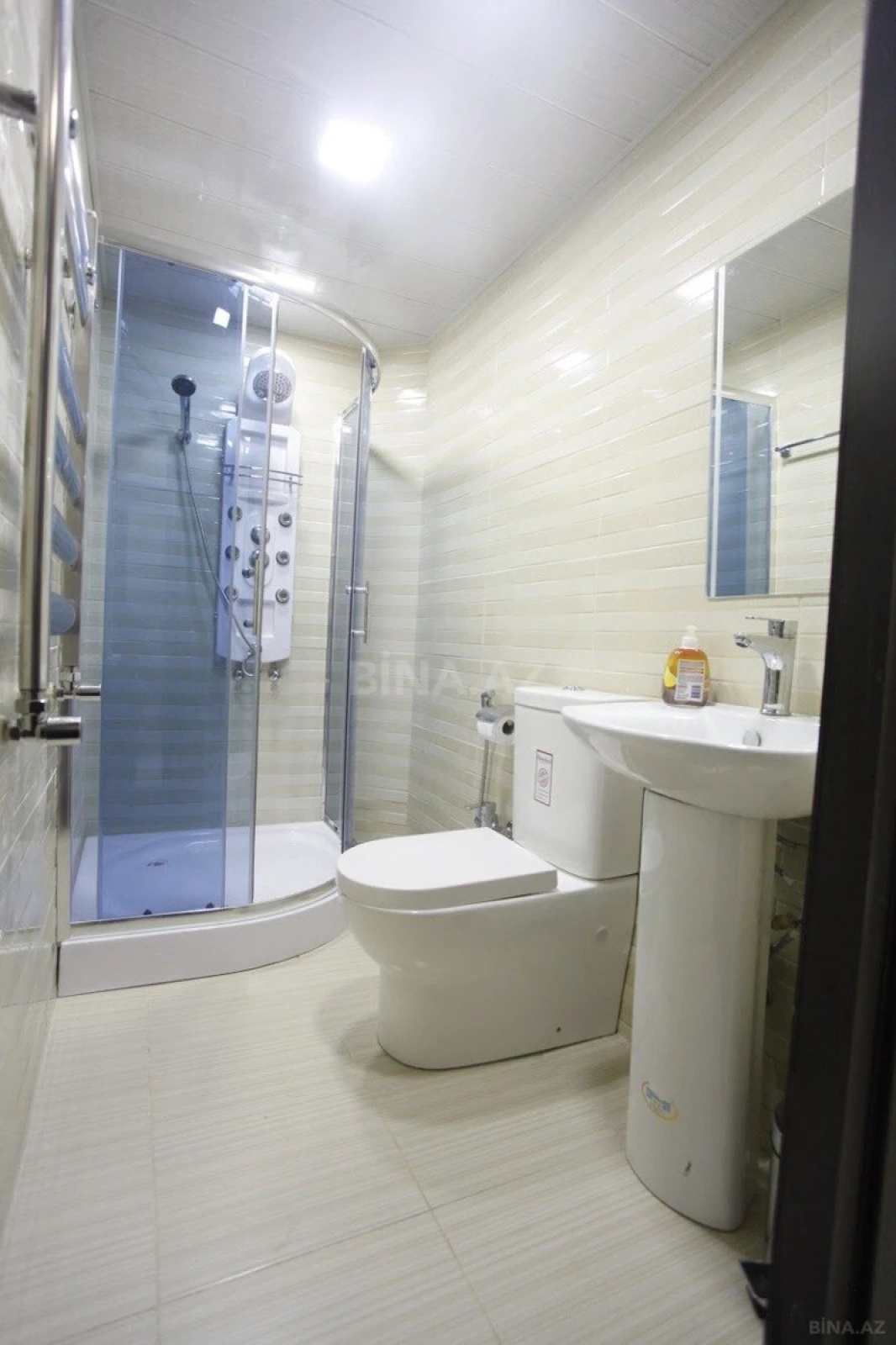 Satılır 5 otaqlı həyət evi 800 m²