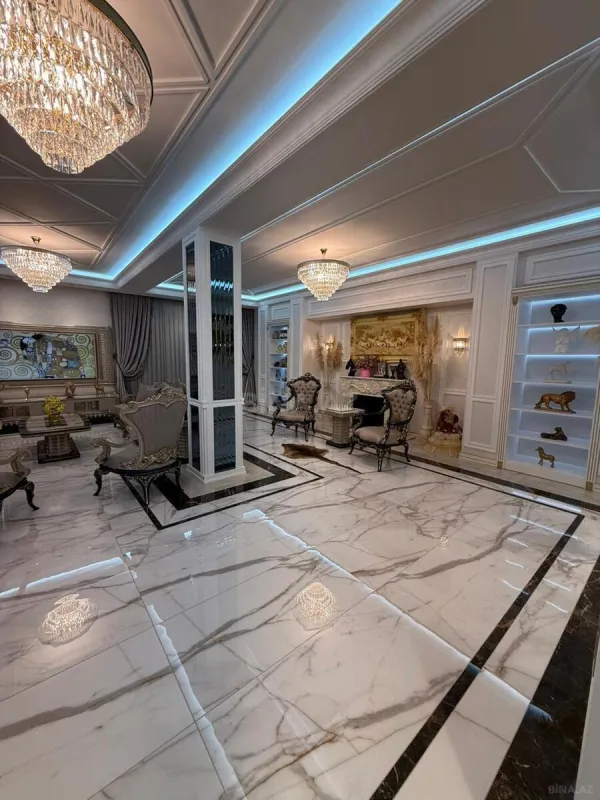 Kirayə verilir 6 otaqlı həyət evi 500 m²