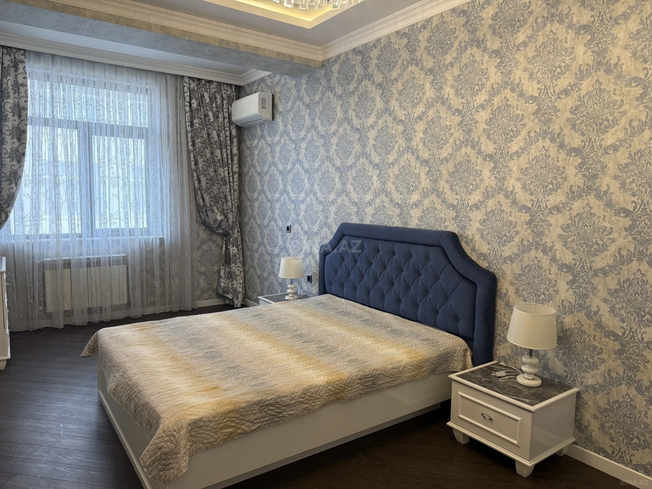 Satılır 2 otaqlı mənzil 86 m²