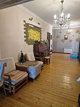 Satılır 3 otaqlı mənzil 108 m²